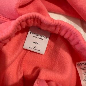 Aritzia Coral Sweatfleece Hoodie and sweatpants